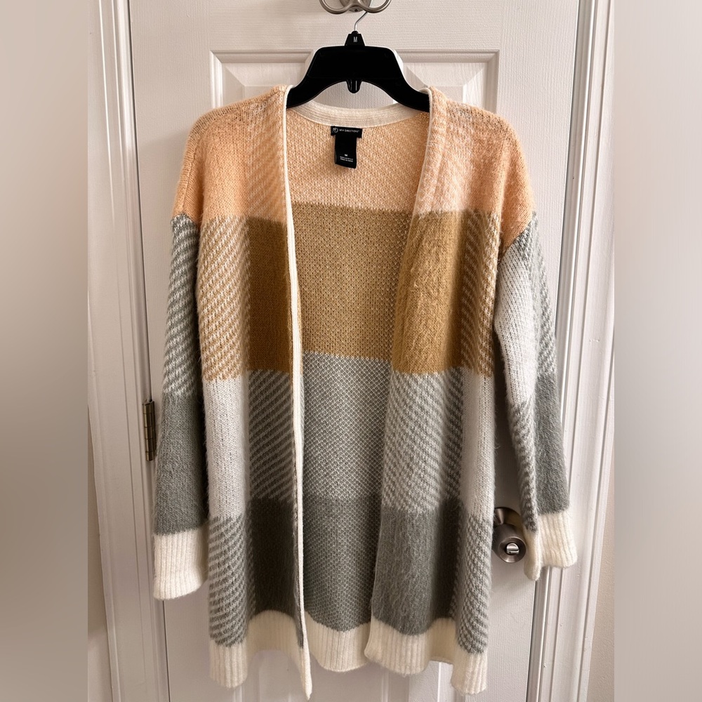 New Directions 100%Acrylic Cardigan